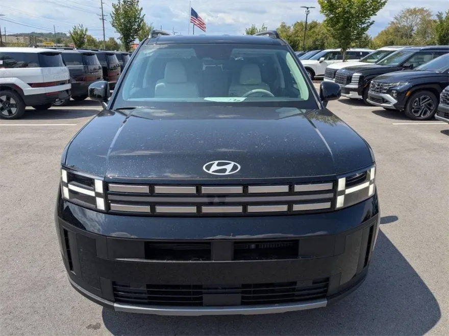 2026 Hyundai Santa Fe SEL photo 1