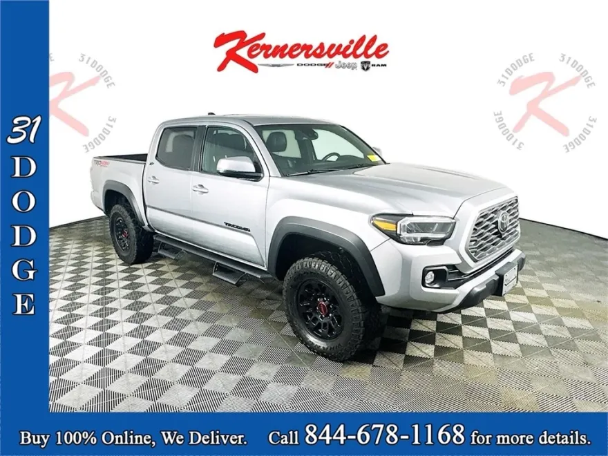2023 Toyota Tacoma TRD Off-Road photo 1