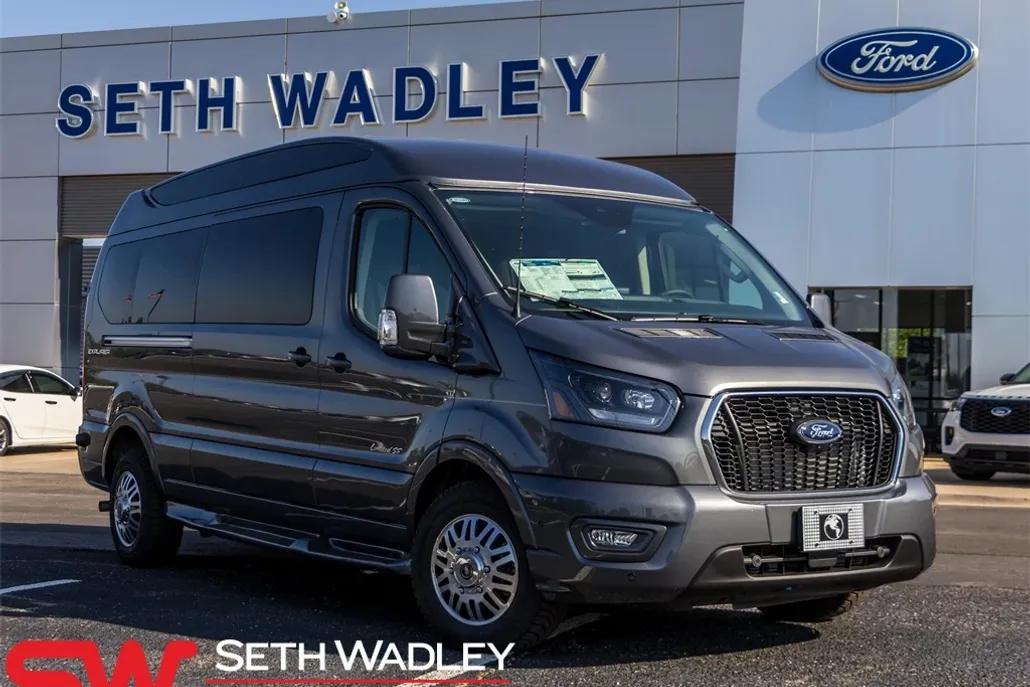 2025 Ford Transit photo 1