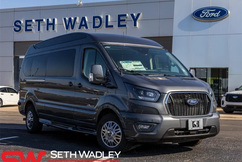 2025 Ford Transit photo 1