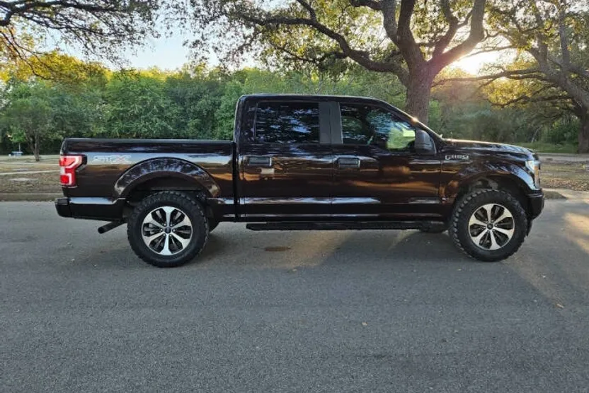 2018 Ford F-150 XLT photo 1