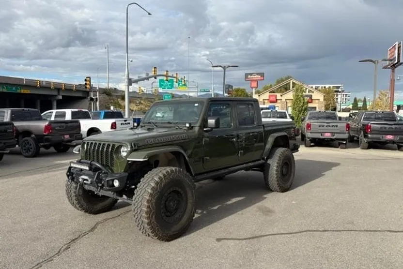 2022 Jeep Gladiator Sport photo 1