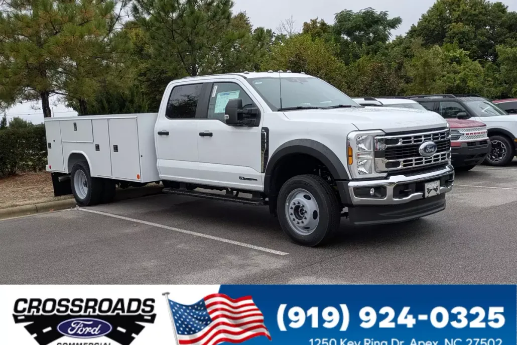 2025 Ford F-450 XL photo 1