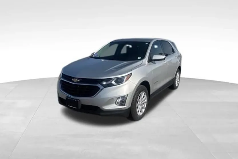 2020 Chevrolet Equinox LT photo 1