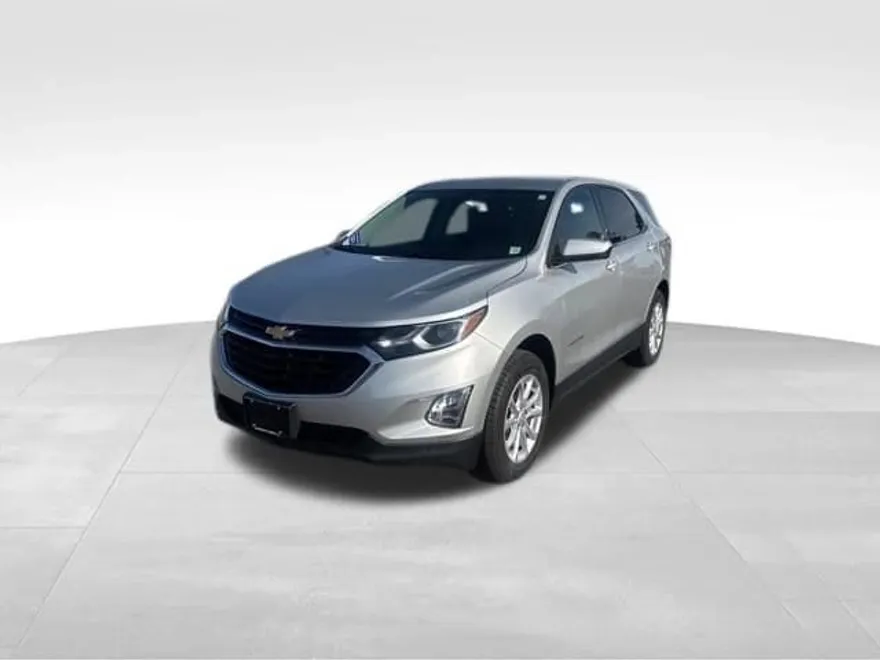 2020 Chevrolet Equinox LT photo 1