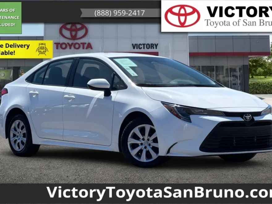 2023 Toyota Corolla LE photo 1