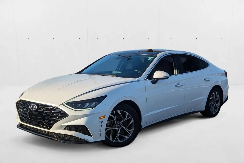 2022 Hyundai Sonata SEL photo 1