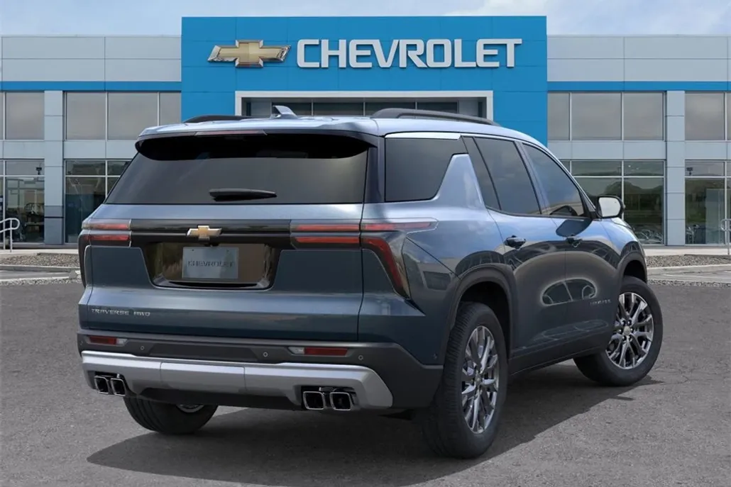 2026 Chevrolet Traverse photo 1