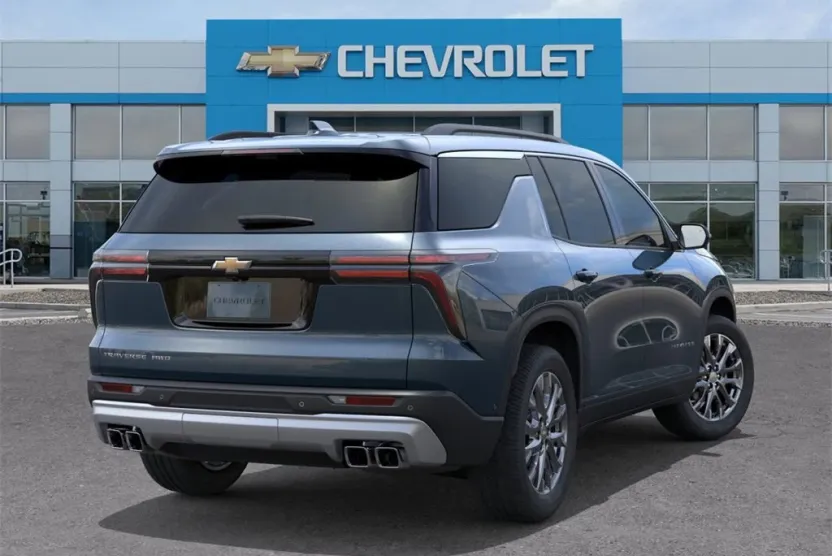 2026 Chevrolet Traverse photo 1