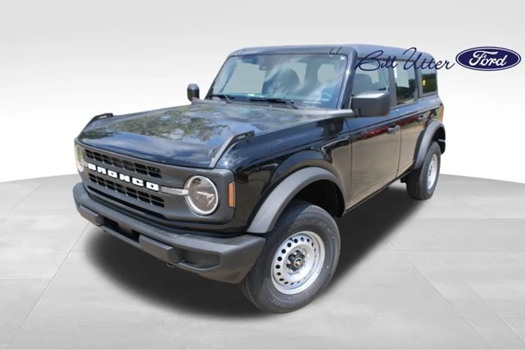 2025 Ford Bronco Base photo 1