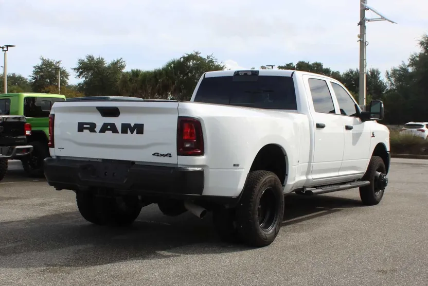 2026 Ram 3500 Tradesman photo 1