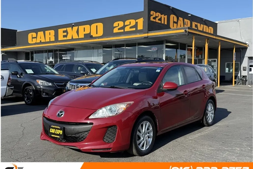 2012 Mazda Mazda3 Touring Hatchback photo 1