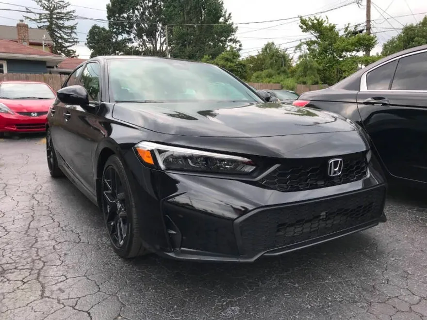 2025 Honda Civic Sport photo 1