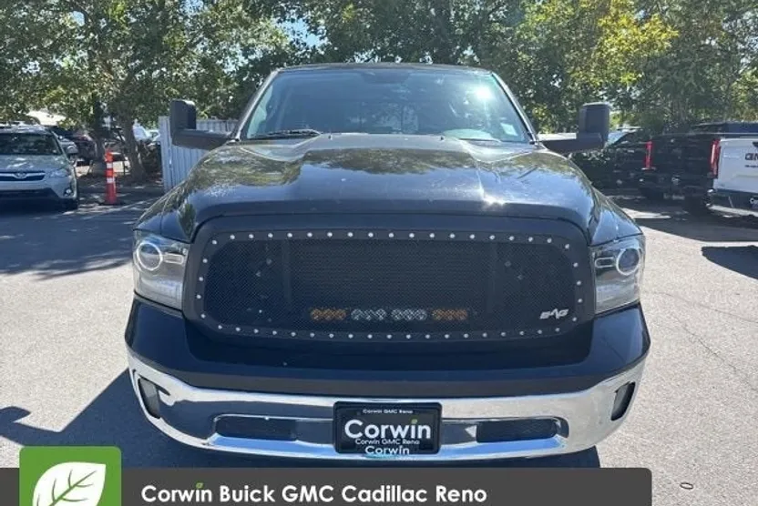 2014 Ram 1500 Laramie photo 1