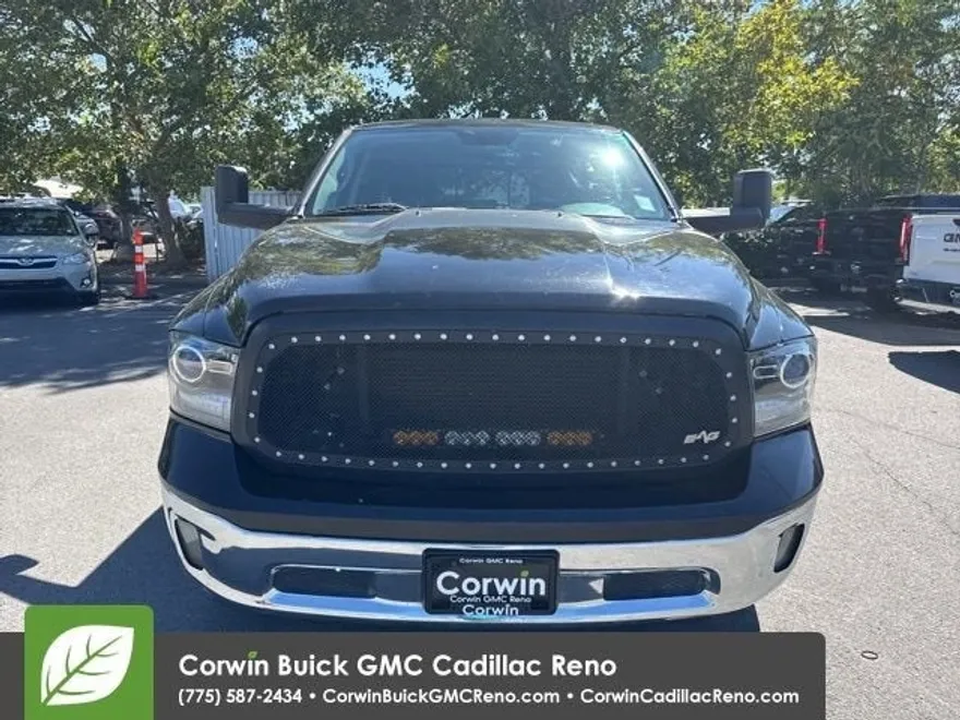 2014 Ram 1500 Laramie photo 1