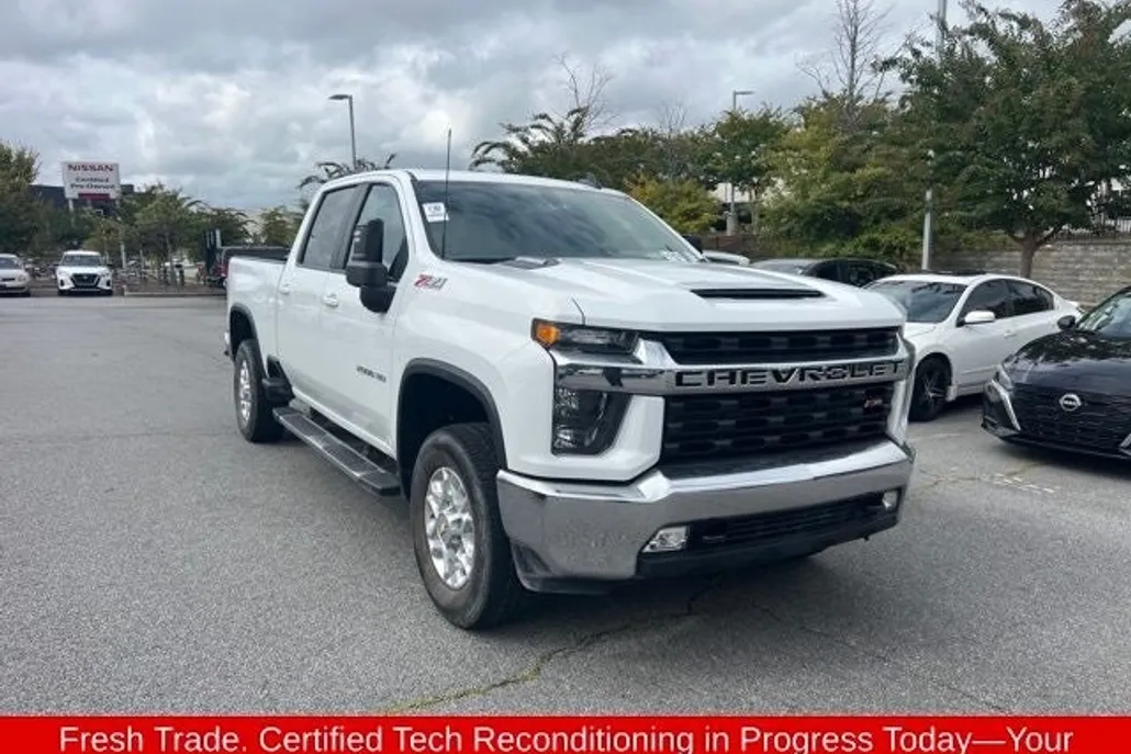 2023 Chevrolet Silverado 2500HD LT photo 1