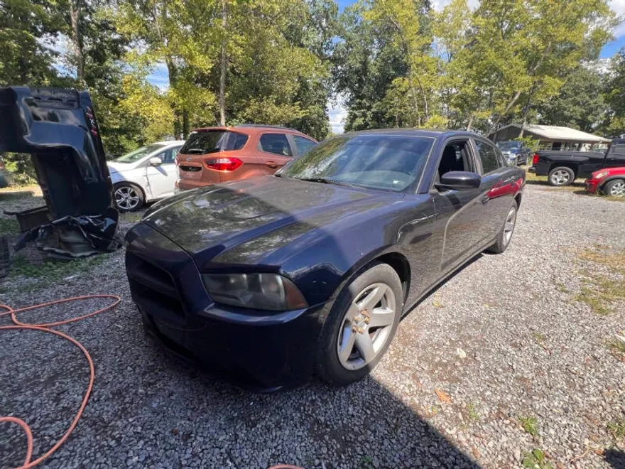 2012 Dodge Charger photo 1