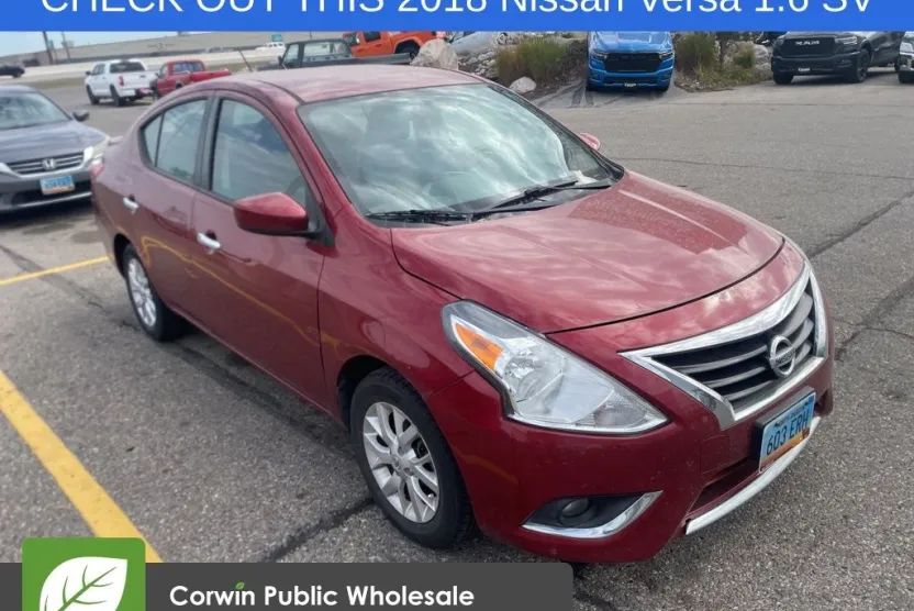 2018 Nissan Versa 1.6 SV photo 1