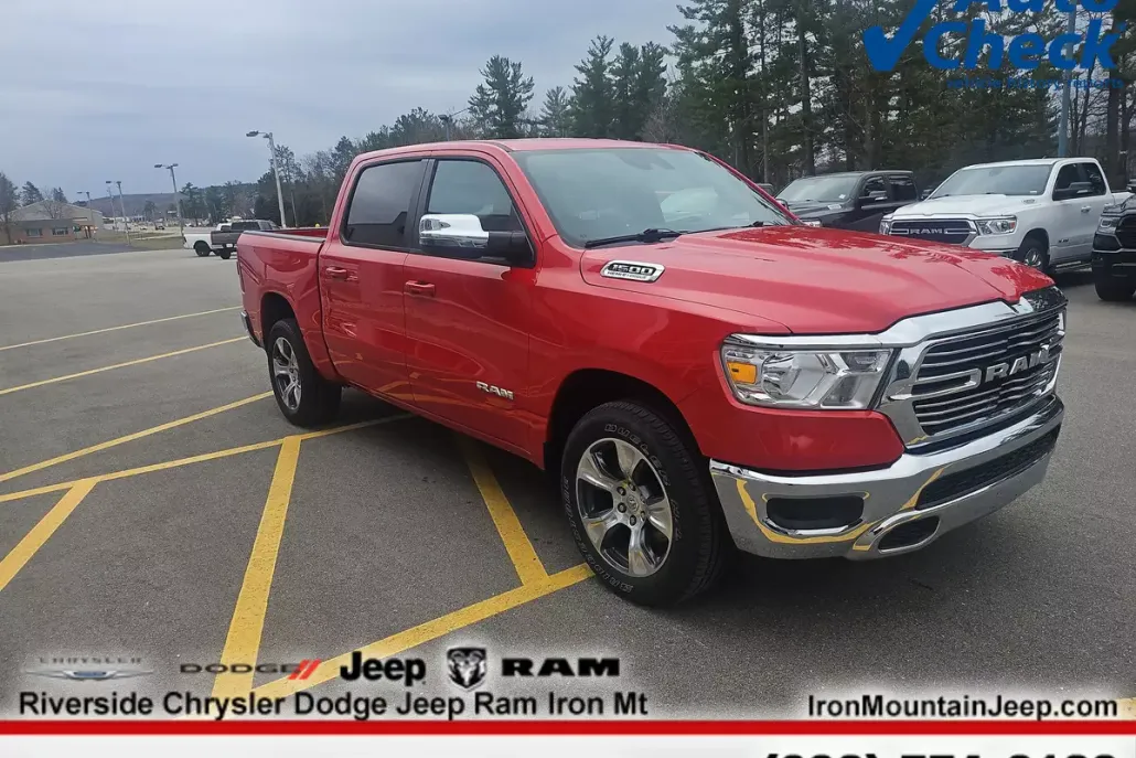 2024 Ram 1500 Laramie photo 1