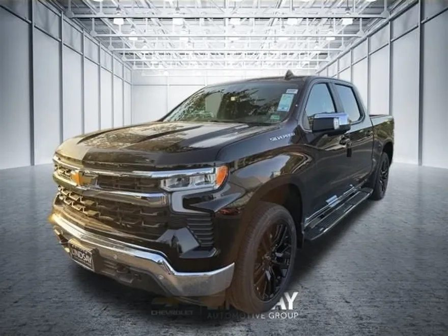 2025 Chevrolet Silverado 1500 LT photo 1