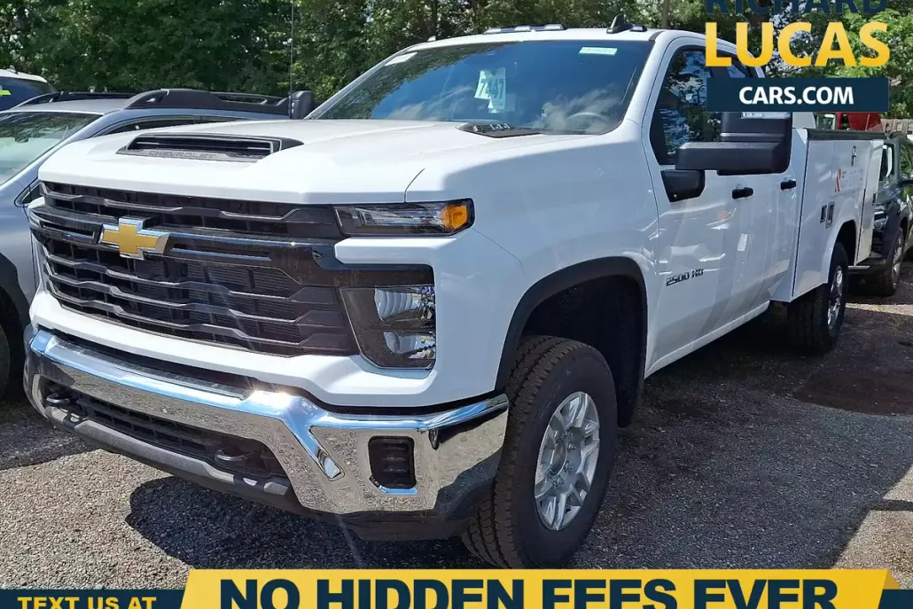 2025 Chevrolet Silverado 2500HD photo 1