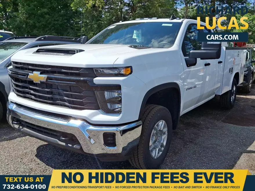 2025 Chevrolet Silverado 2500HD photo 1