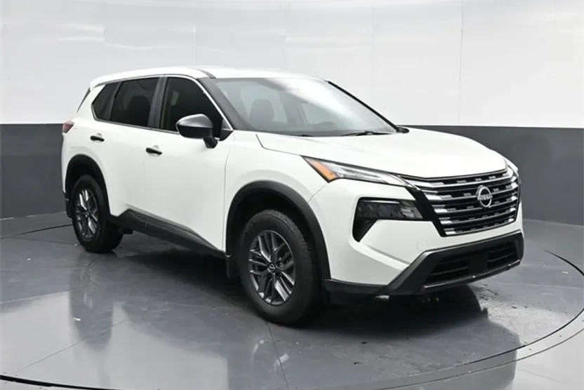 2025 Nissan Rogue S photo 1