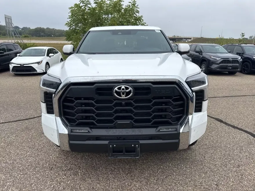 2025 Toyota Tundra SR5 photo 1