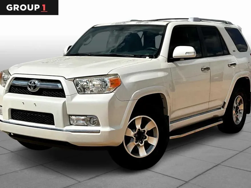 2012 Toyota 4Runner SR5 photo 1