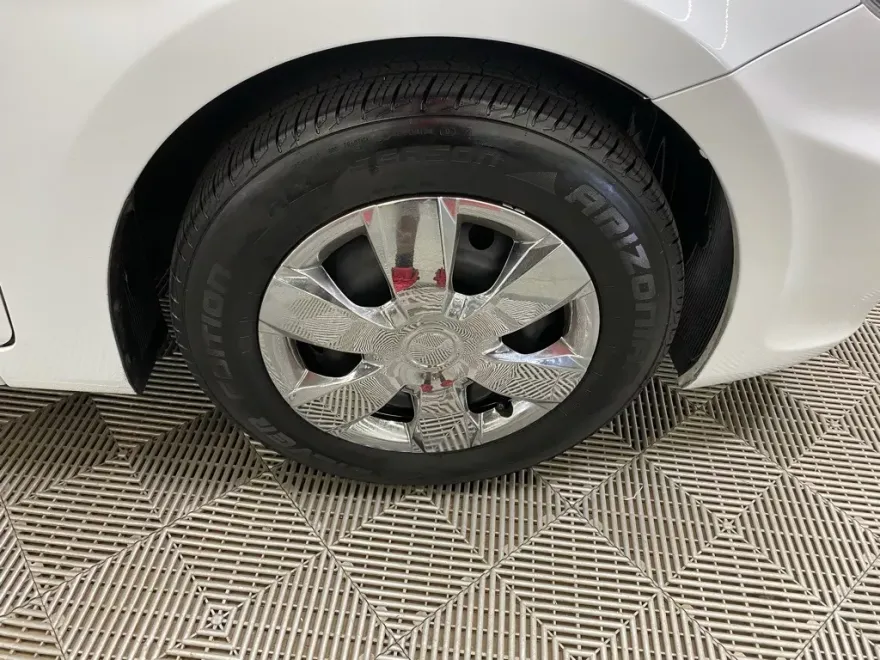 2017 Hyundai Accent SE photo 1