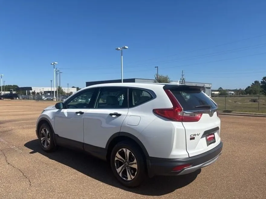 2019 Honda CR-V LX photo 1