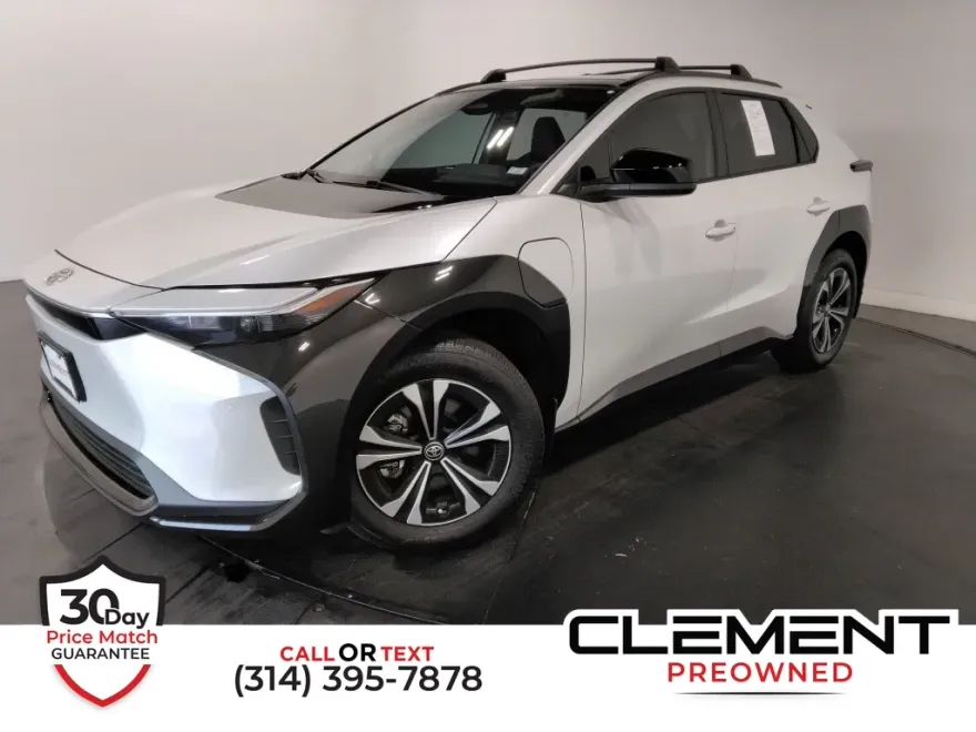 2024 Toyota bZ4X XLE photo 1