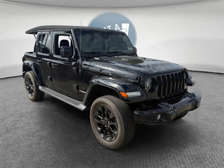 2021 Jeep Wrangler Unlimited Sahara High Altitude photo 1
