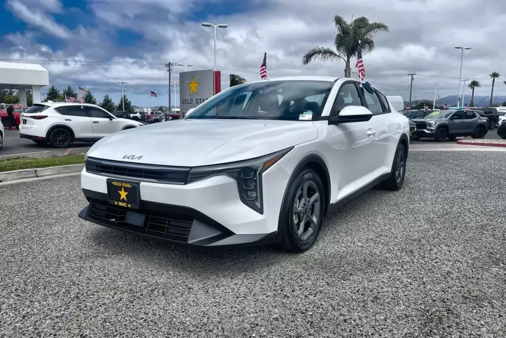 2023 Toyota Prius Prime SE photo 1