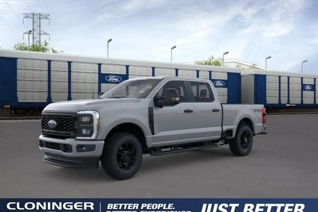 2025 Ford F-250 photo 1