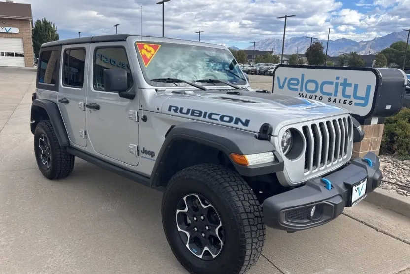 2023 Jeep Wrangler Rubicon 4xe photo 1