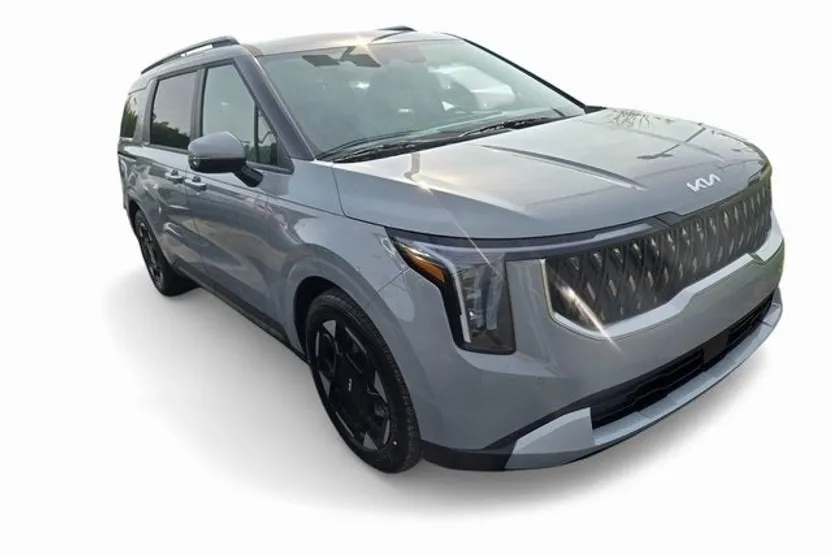 2025 Kia Carnival EX photo 1