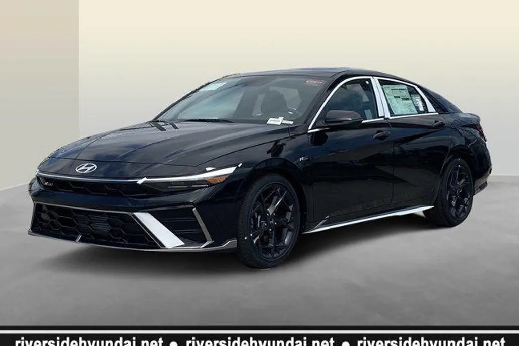 2025 Hyundai Elantra N Line photo 1