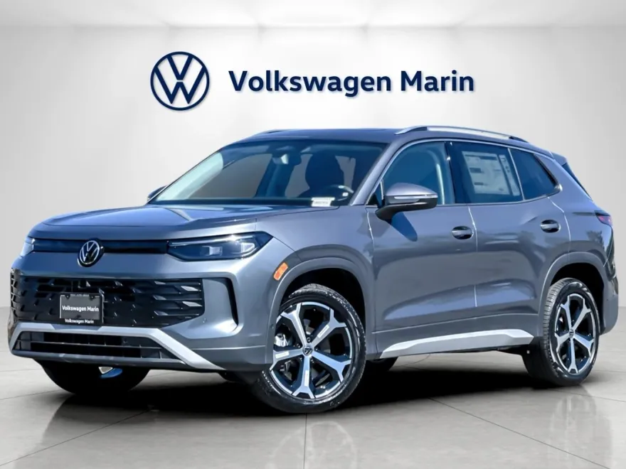 2025 Volkswagen Tiguan SE photo 1