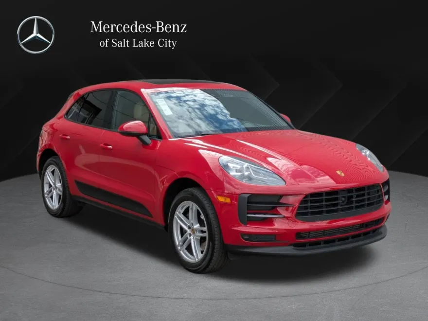 2021 Porsche Macan Base photo 1
