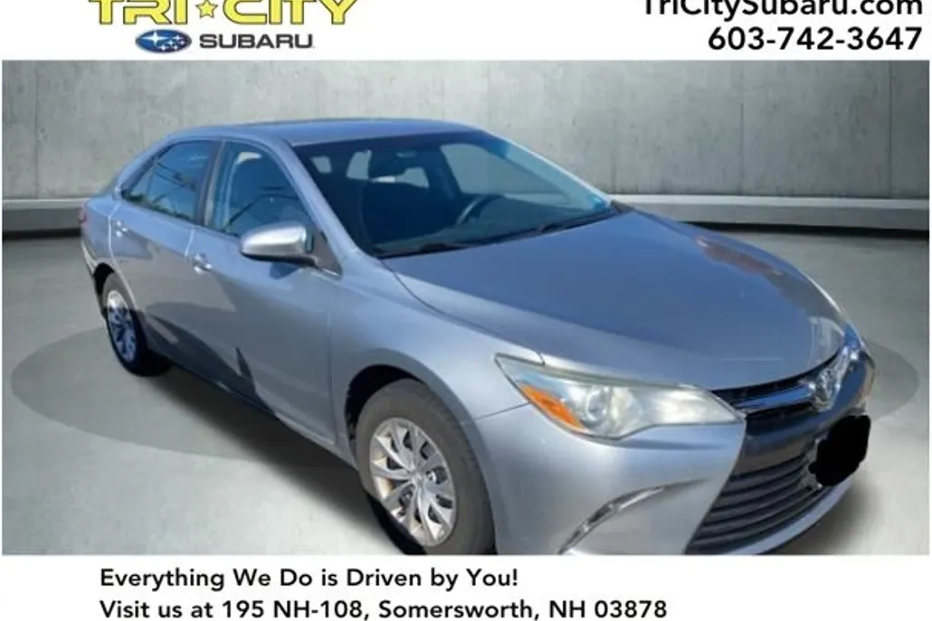 2015 Toyota Camry photo 1