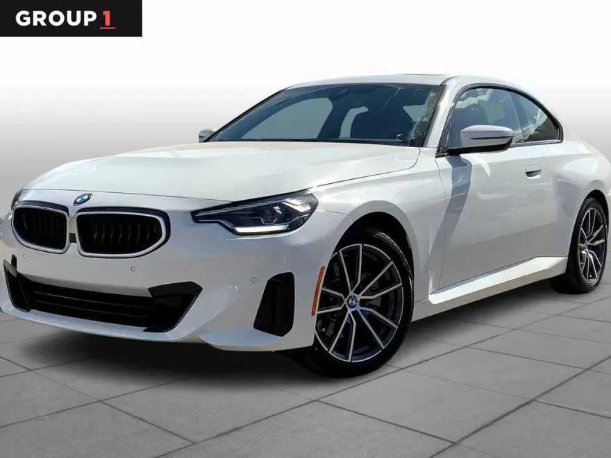 2025 Bmw 230i 230i xDrive photo 1