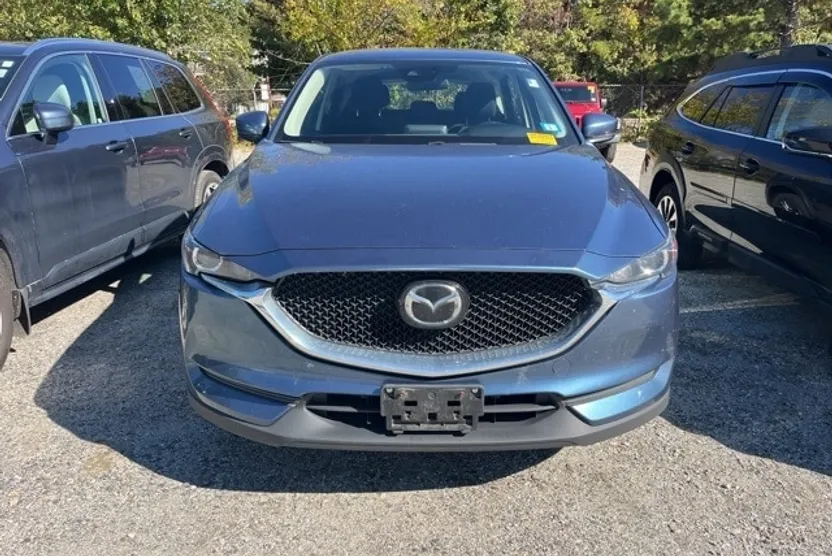 2020 Mazda CX-5 Sport photo 1