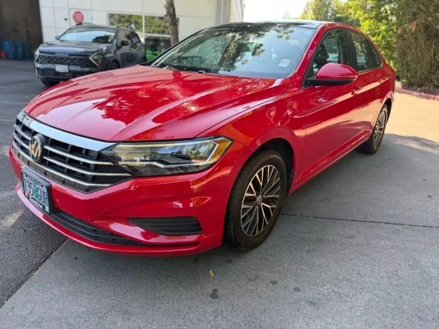 2019 Volkswagen Jetta 1.4T SE photo 1