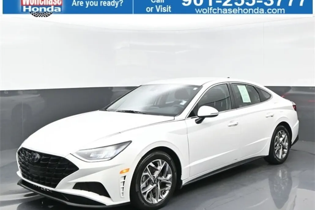 2022 Hyundai Sonata SEL photo 1