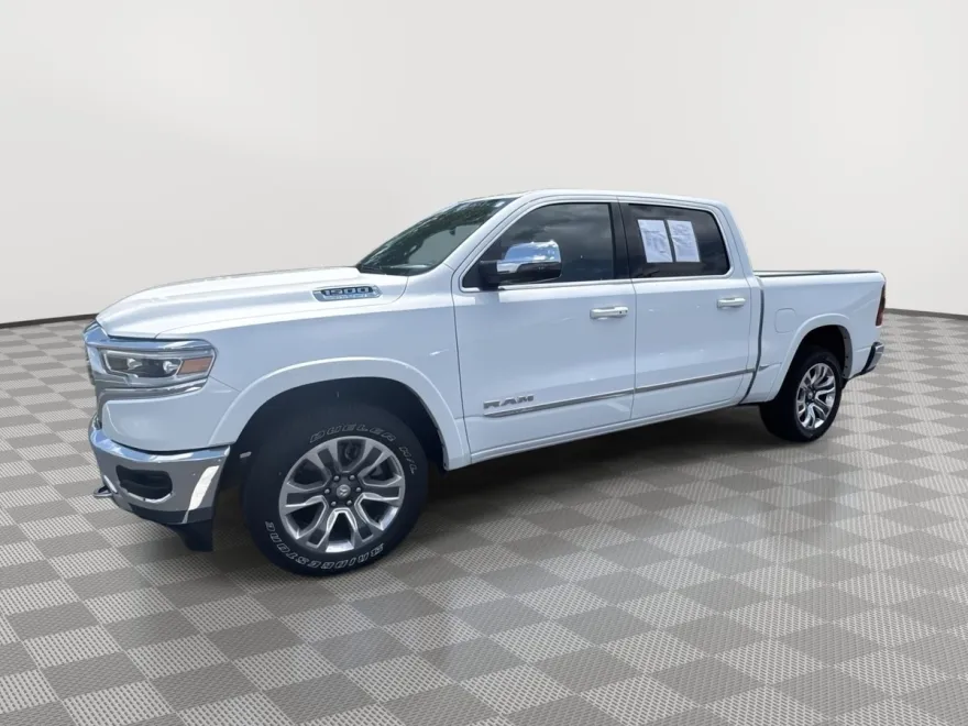 2024 Ram 1500 Limited photo 1