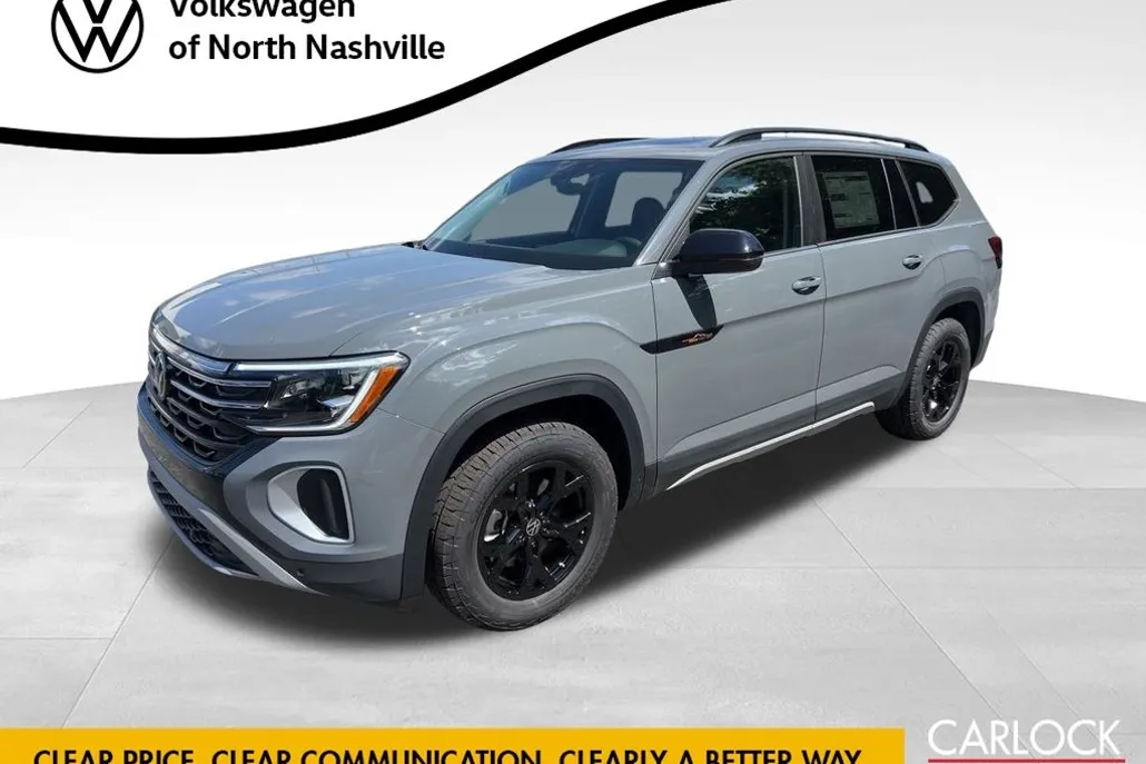 2025 Volkswagen Atlas Peak Edition SE photo 1