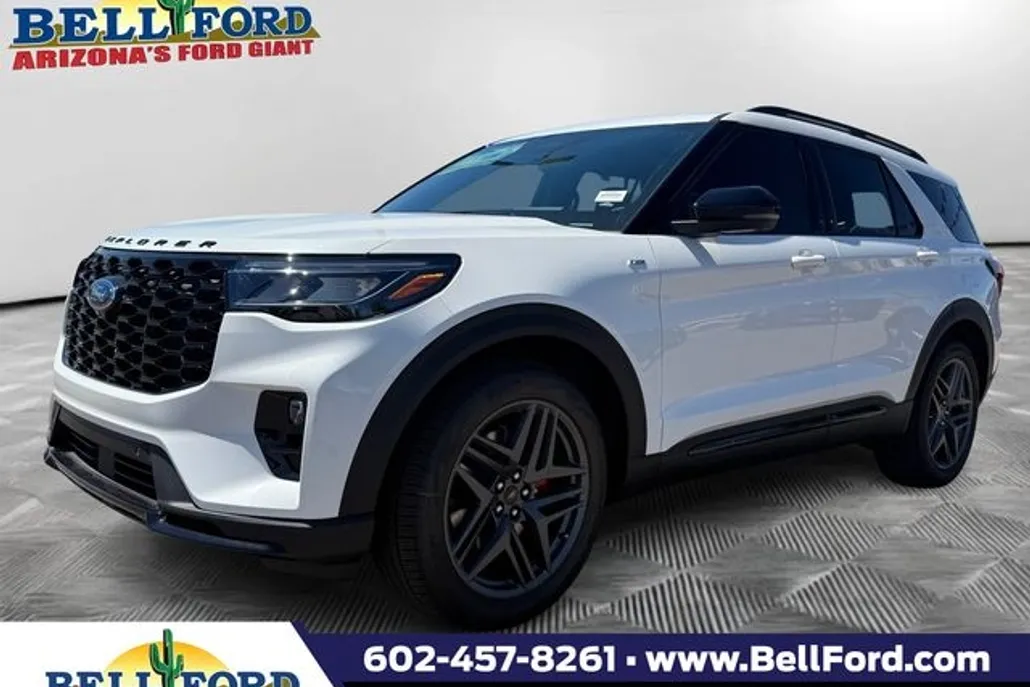 2025 Ford Explorer ST-Line photo 1