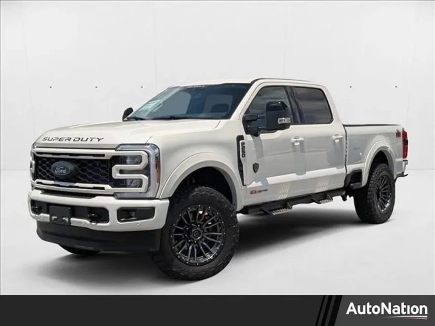 2025 Ford F-250 Lariat photo 1