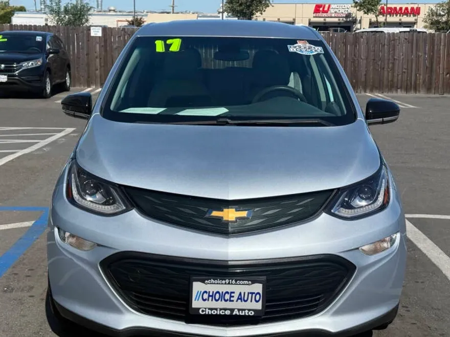 2017 Chevrolet Bolt EV photo 1